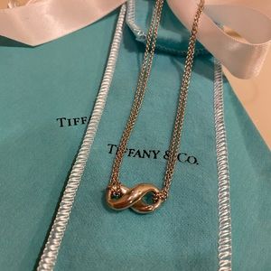 Authentic Tiffany&Co Sterling Silver Figure Eight Necklace with double chain